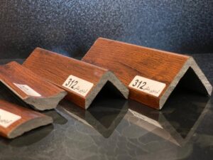 نبشی پلی استایرن